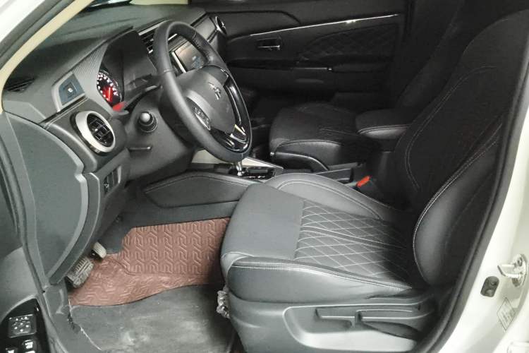 Used Mitsubishi ASX 2020 2.0L CVT Smart Edition
