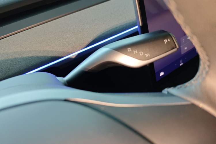 Used Tesla Model Y 2023 Long-Range All-Wheel-Drive Version