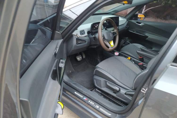 Used Volkswagen ID.3 2023 Pure Smart Edition
