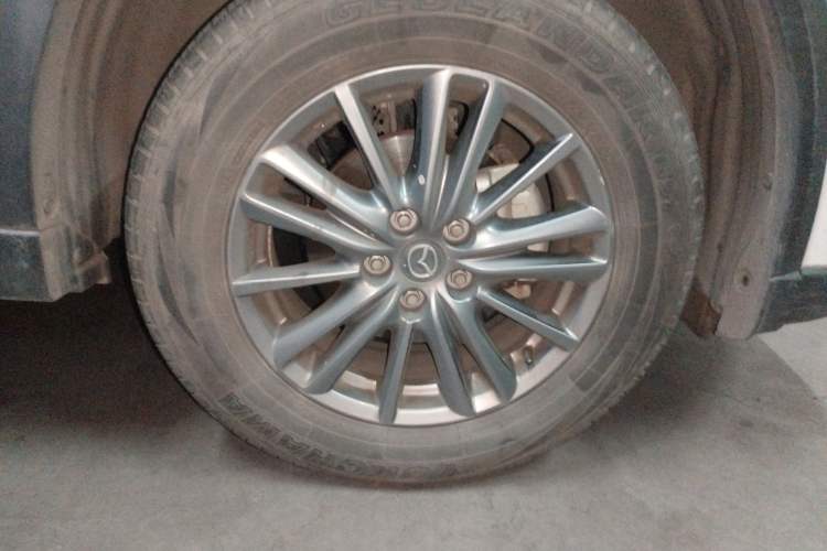 Used Mazda CX-5 2017 2.0L Manual Two-Wheel Drive Comfort Version China V Standard Right Front Wheel Hub
