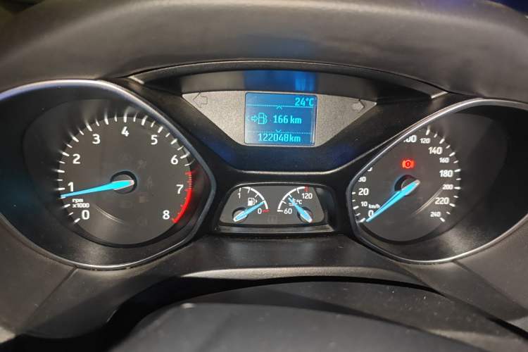 Used Ford Focus 2017 Hatchback 1.6L Manual Fashion Edition SmartDrive Version Instrument Cluster