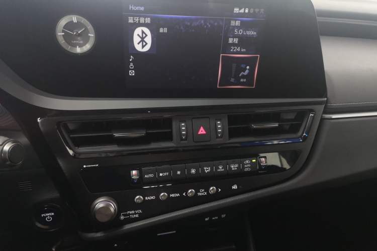 Used Lexus ES 2021 300h Deluxe Edition