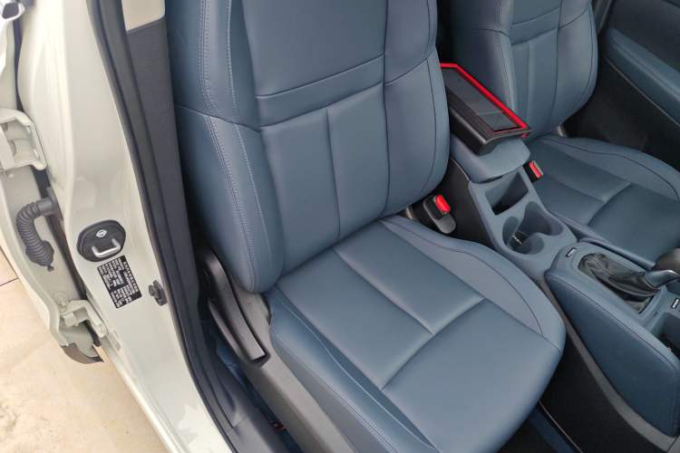 Used Nissan Qashqai 2025 Honor 2.0L CVT XV Genuine Edition Right Front Seat