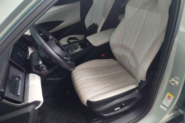 Used BYD Seal 06 New Energy 2024 DM-i 120KM Flagship Model Left Front Seat