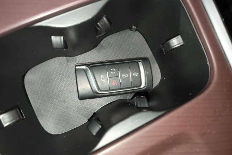 Used GAC Trumpchi GS4 2022 270T Automatic Smart Drive Technology Edition (Upgraded Version) Vehicle Key