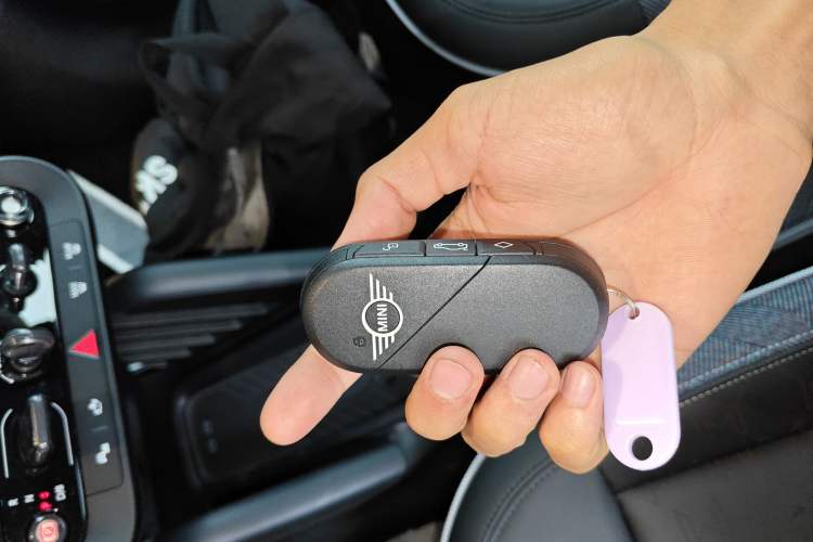 Used MINI Electric MINI COOPER 2024 456km COOPER E Classic Edition
