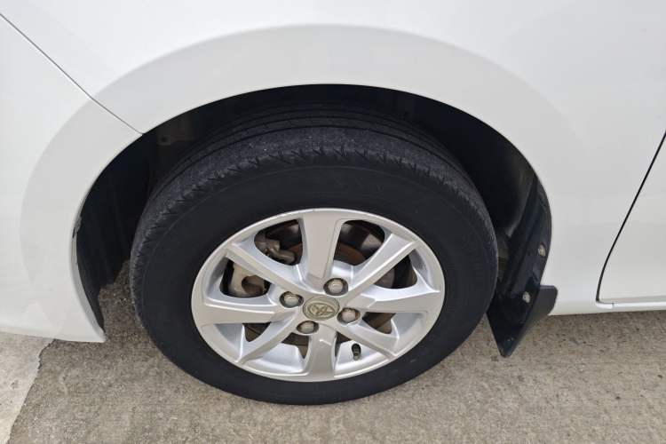 Used Toyota YARiS L Zhi Xuan 2014 1.3E Manual Charm Edition