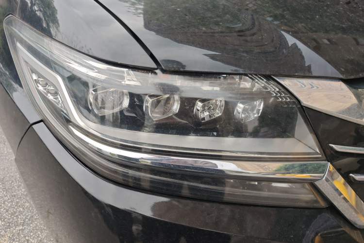 Used Honda Elysion 2016 2.4L Luxury Edition
