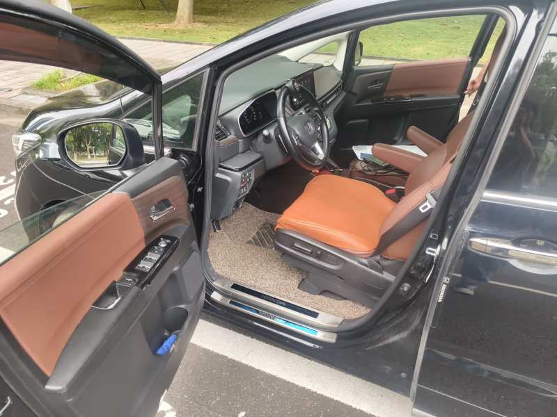Used Honda Odyssey 2024 2.0L eHEV Sharp·Luxury Edition — 20