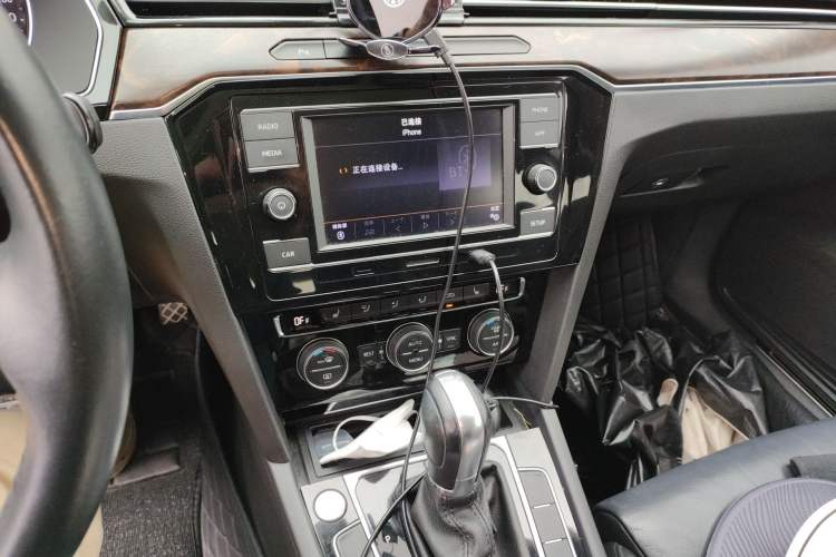 Used Volkswagen Magotan 2018 Facelift 330TSI DSG Luxury Model
