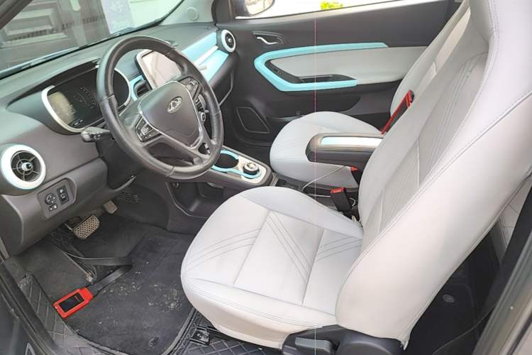 Used Chery QQ Little Ant 2021 200 000-Yuan Ant Fan Edition Talent Version NMC Battery 301 km