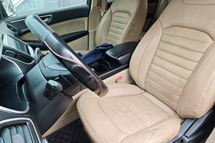 Used Ford Edge 2015 2.0T GTDi Two-Wheel-Drive Elite Edition
