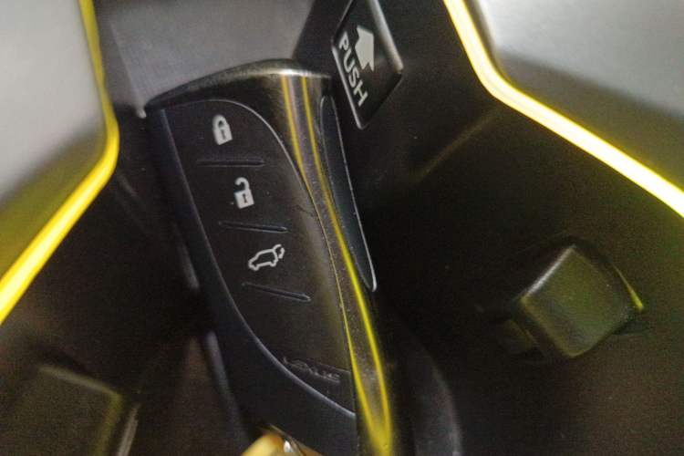 Used Lexus RX 2023 350h Four-Wheel Drive Enjoyment Version Vehicle Key