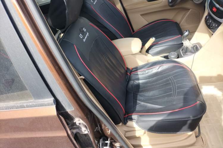 Used Baojun 730 2016 1.5L Manual Value Edition 7 Seats China V Emission Standard