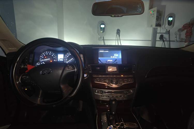 Used Infiniti Q70 2015 Q70L 2.5L Enjoyment Edition Headliner