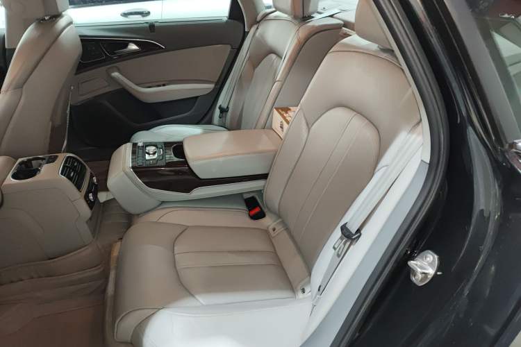 Used Audi A6L 2012 35 FSI Comfort Model Left Rear Seat