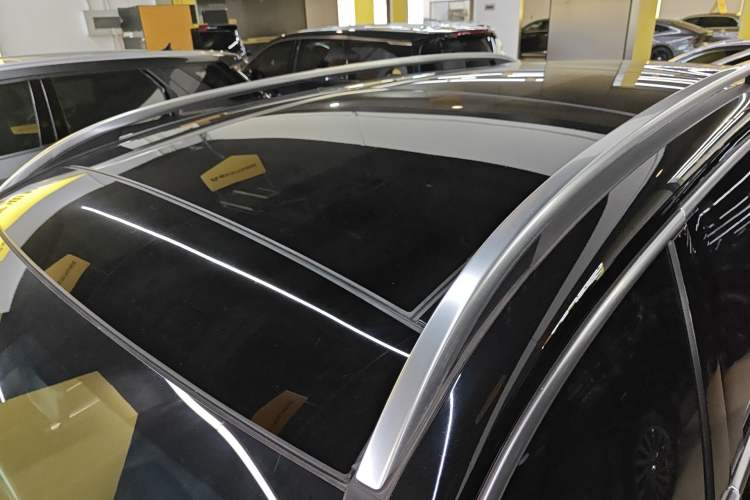 Used Mercedes-Benz GLB 2021 GLB 180 Fashion Model Roof