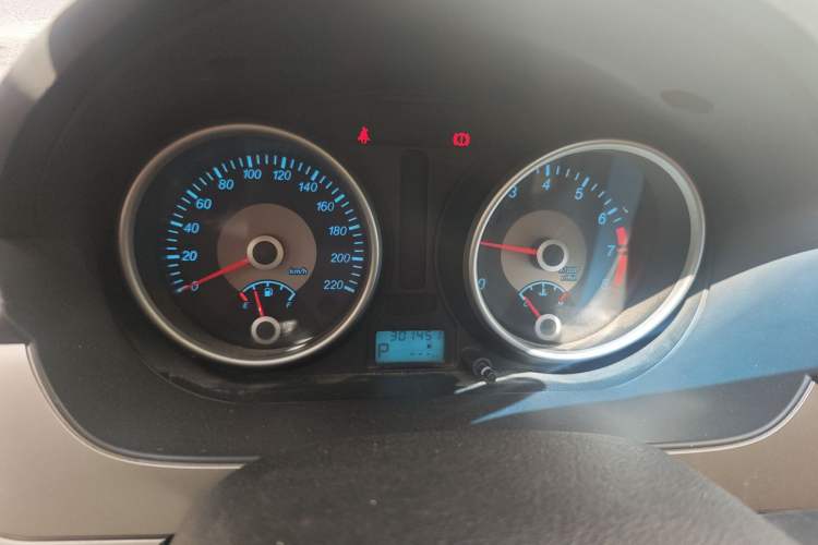 Used Buick Excelle 2013 1.5L Automatic Classic Model
