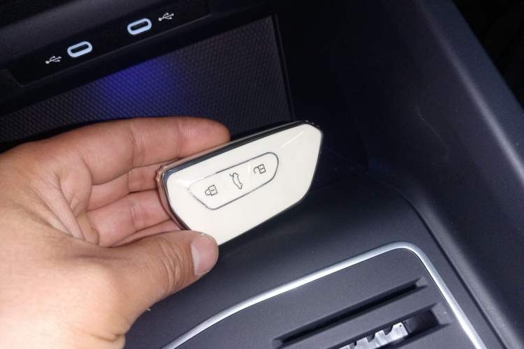 Used Volkswagen Golf 2021 280TSI DSG R-Line Interior 1