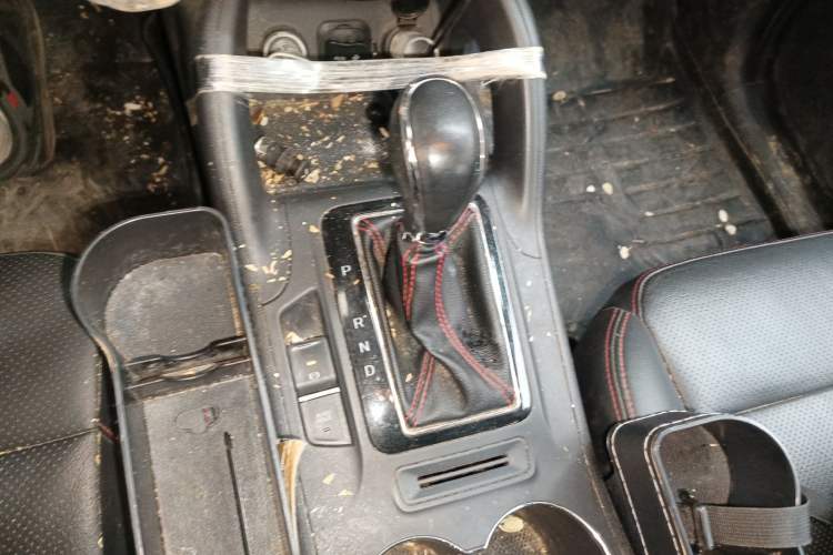 Used Changan CS75 2014 1.8T Automatic Elite Model China IV Standard
