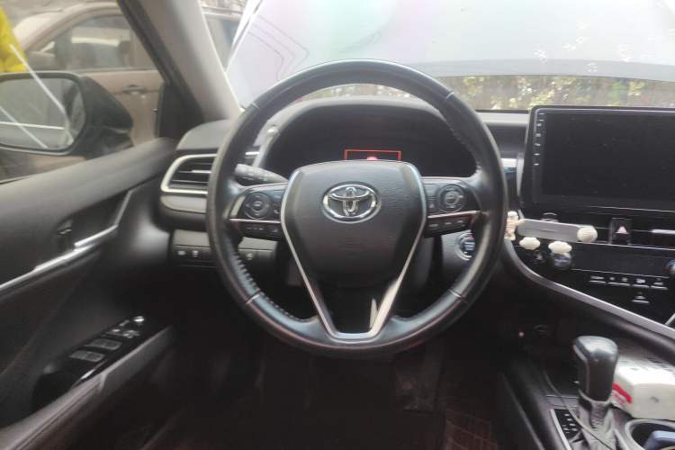 Used Toyota Camry 2021 2.5G Luxury Edition
