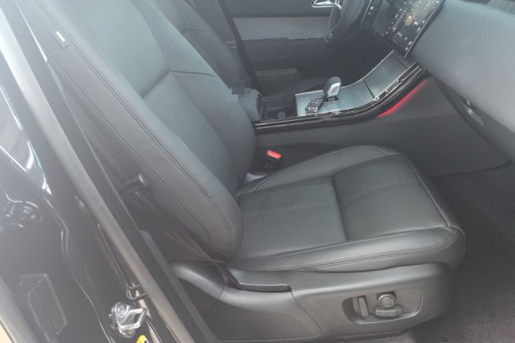 Used Land Rover Range Rover Velar 2024 S Model
