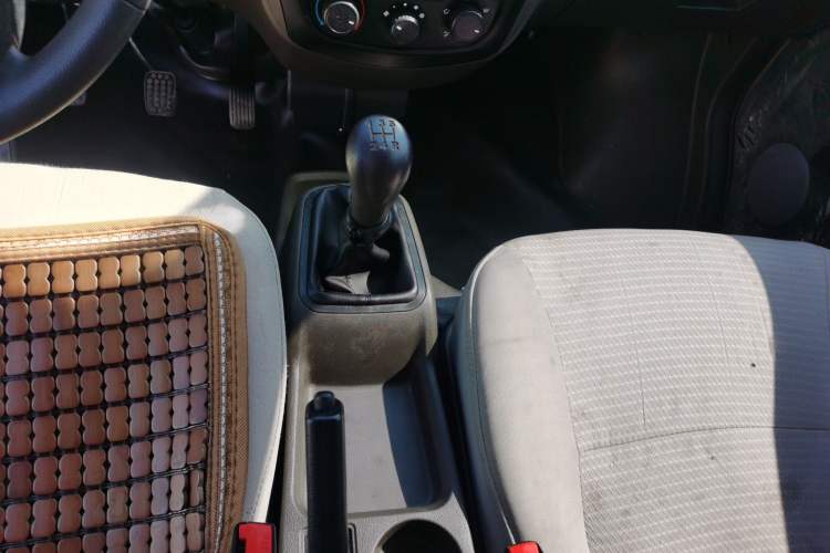 Used Wuling Rongguang S 2023 1.5L Base Version 5/7 Seats
