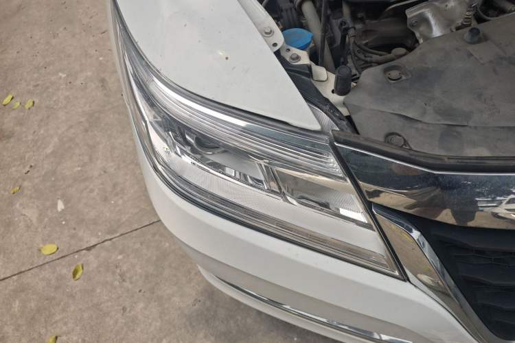 Used Honda Crider 2016 1.8L CVT Luxury Edition Right Front Headlight