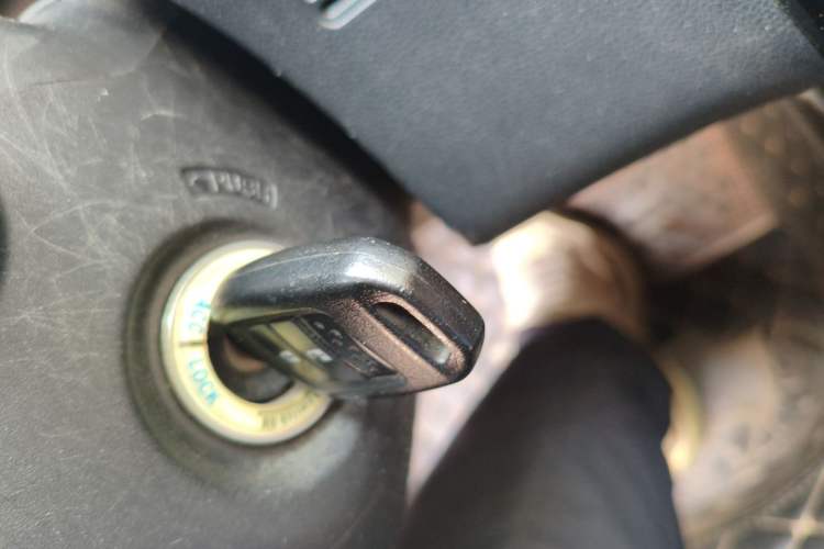 Used Honda Gienia 2017 1.5L CVT Comfort Version
