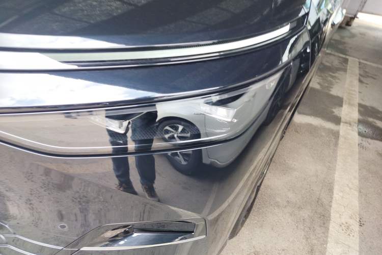 Used XPeng X9 2024 640 All-Wheel Drive High-Performance Max Left Front Headlight