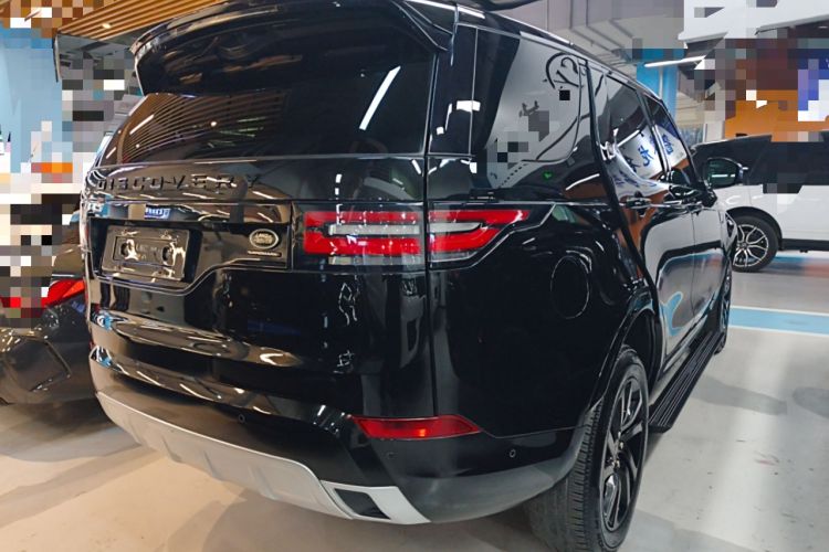 Used Land Rover Discovery 2020 3.0 SC V6 30th Anniversary Special Edition Rear Right 45 Deg