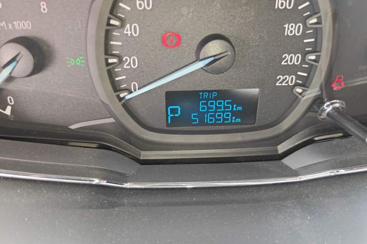 Used Ford Escort 2015 1.5L Automatic Fashion Model