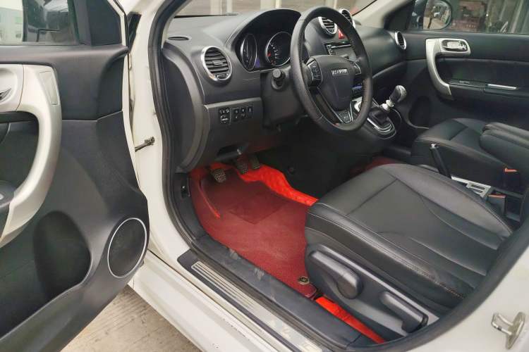 Used Haval H6 2016 Upgraded Model 1.5T Manual Two-Wheel Drive Elite Version