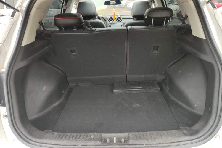 Used Soueast DX3 2016 1.5L Manual Flagship Version
