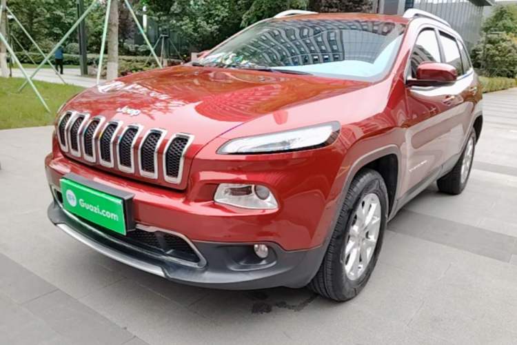 Used Jeep Cherokee 2016 2.4L Professional Edition