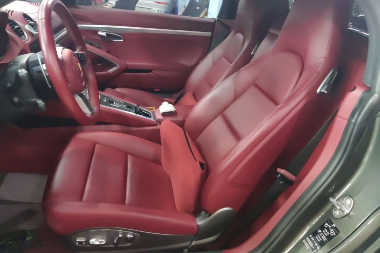 Used Porsche 718 2023 Boxster Style Edition 2.0T Left Front Seat