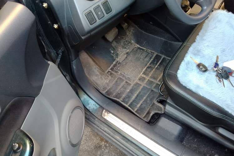 Used Suzuki Swift 2016 1.5L Automatic Fashionable Coolplay Edition
