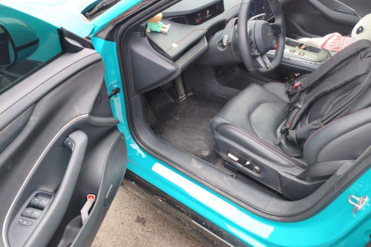 Used Xiaomi Auto SU7 2024 Rear-Drive Long-Range Intelligent Driving Version