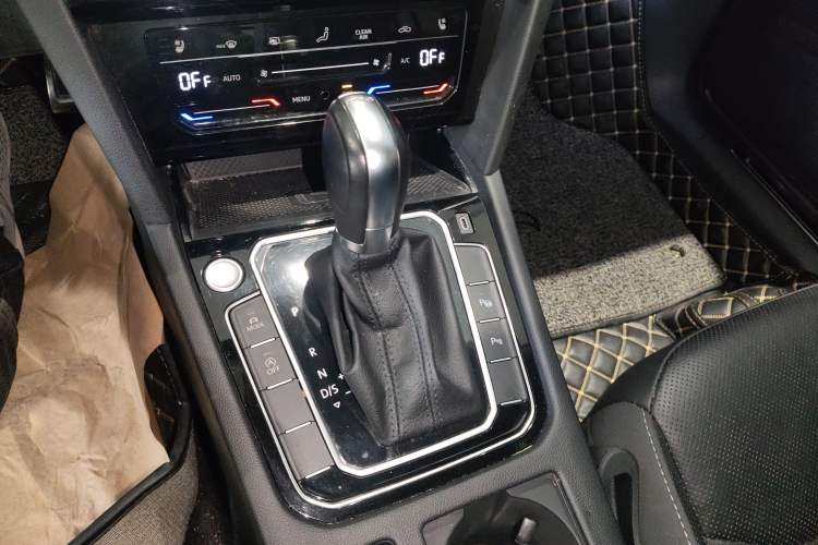 Used Volkswagen FAW-Volkswagen CC 2023 380TSI Striking Edition