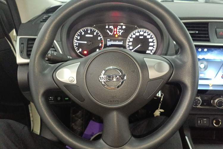 Used Nissan Sylphy 2022 Classic 1.6XE CVT Comfort Edition Steering Wheel