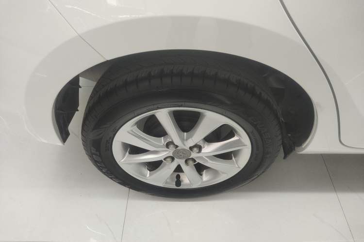 Used Toyota YARiS L Zhi Xuan 2019 1.5E CVT Dynamic Edition China VI compliant
