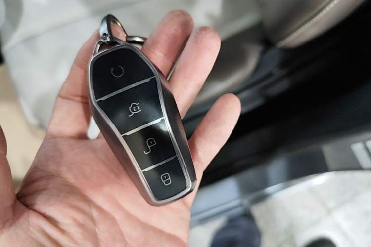 Used BYD Qin PLUS 2024 HONOR Edition DM-i 55KM Leading Model