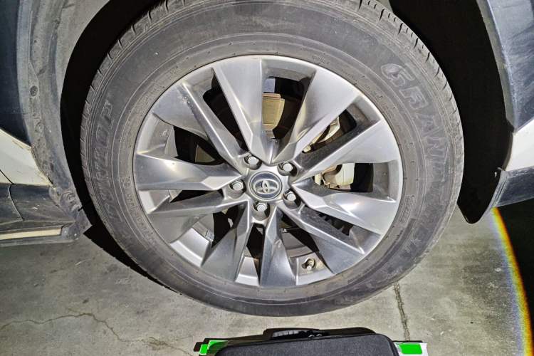 Used Toyota Wildlander 2020 Dual-Motor 2.5L E-CVT Four-Wheel Drive Luxury Edition