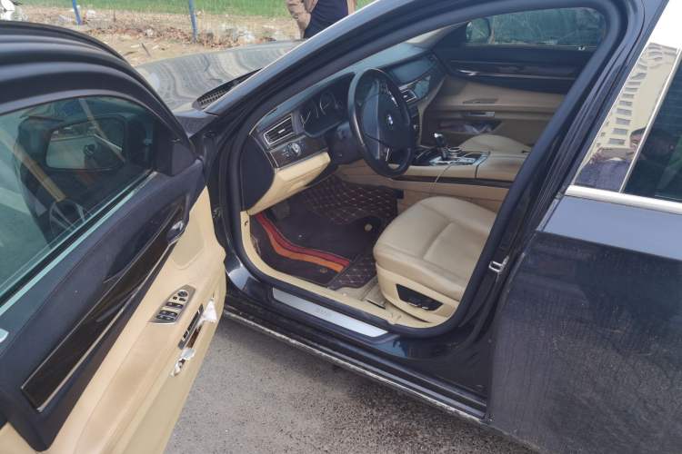 Used BMW 7 Series 2011 730Li Elegant Model Driver Seat