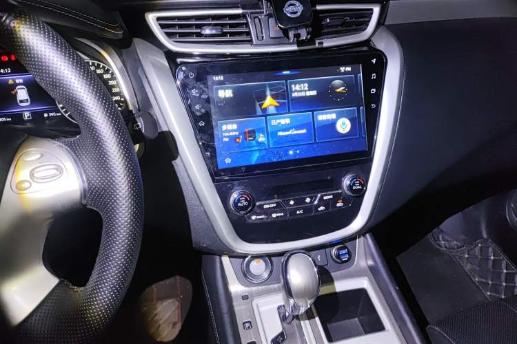 Used Nissan Murano 2019 2.5L XL Two-Wheel Drive SmartConnect Luxury Edition China V Standard Audio And AC Panel