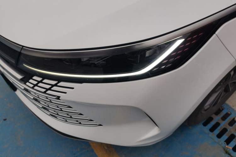 Used BYD Destroyer 05 2024 HONOR Edition DM-i 55KM Luxury Model
