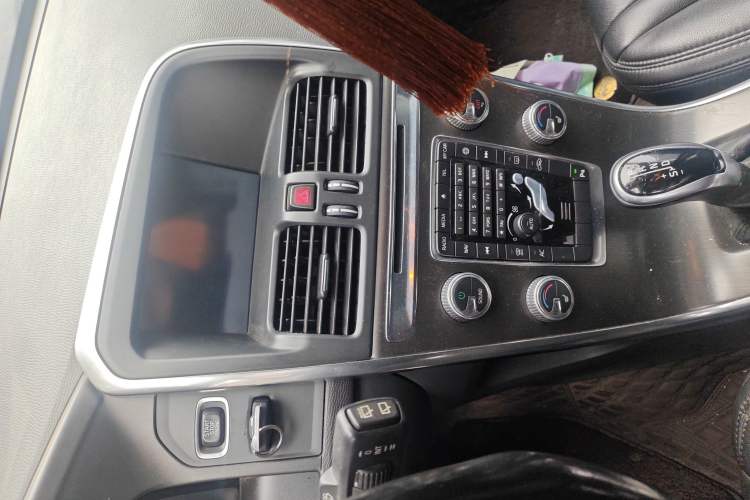 Used Volvo XC60 2014 T5 Zhiyi Edition
