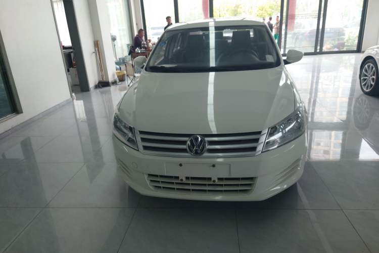 Used Volkswagen Santana 2015 1.6L Automatic Fashion Edition Front