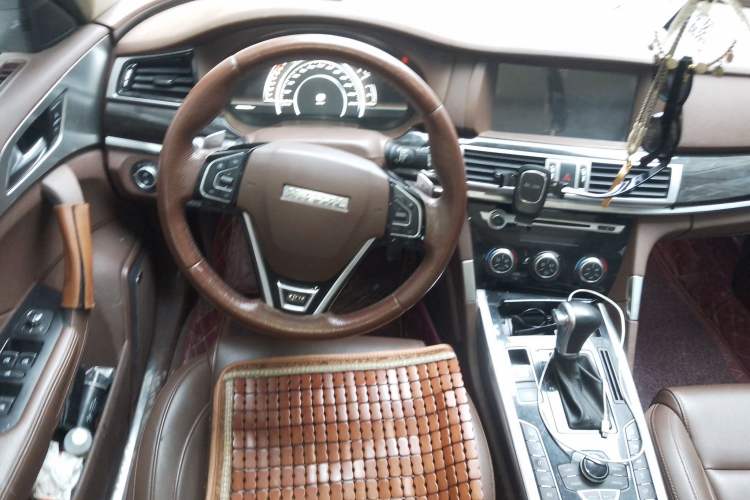 Used Haval H7 2016 Blue-Label H7 2.0T Automatic Luxury Model
