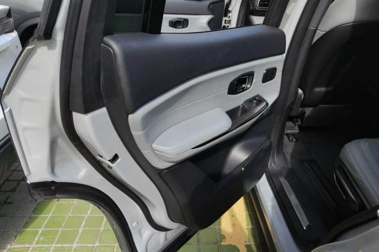 Used Nio ES8 2022 75 kWh Six-Seater Version